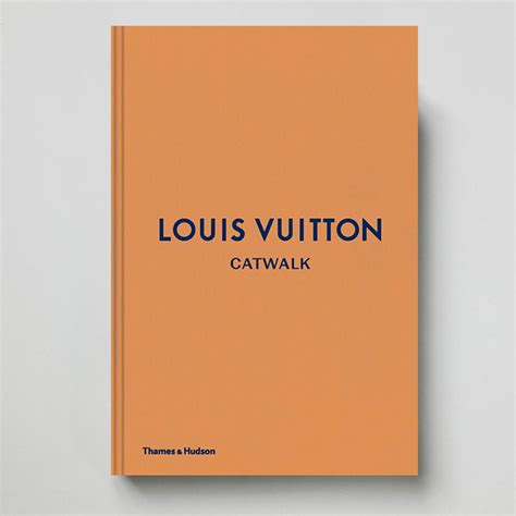 louis vuitton boek|louis vuitton coffee table books.